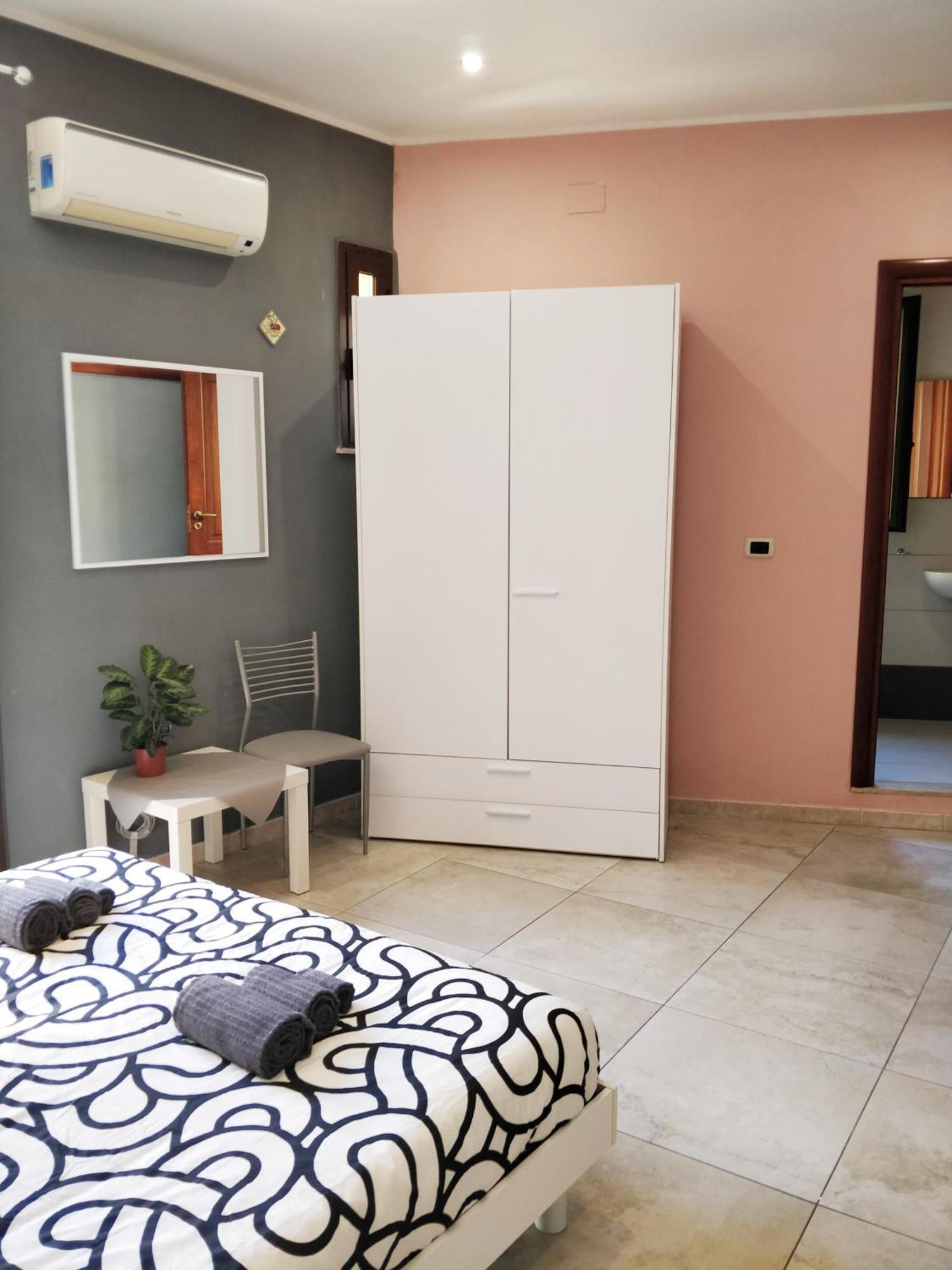 אגריג'נטו Kalos Rooms מראה חיצוני תמונה